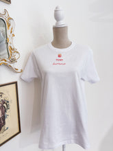 Load image into Gallery viewer, Tshirt ricamata a mano