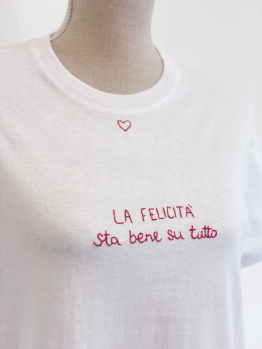 Tshirt ricamata a mano