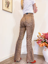 Load image into Gallery viewer, Animal print jeans - Size 27