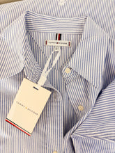 Carica l'immagine nel visualizzatore di Gallery, Camicia Tommy Hilfiger - Taglia S