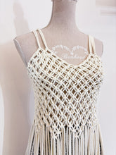 Carica l'immagine nel visualizzatore di Gallery, Top macrame frange