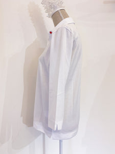 Giulia bianca- Camicia in maglia - Bottoncino a cuore