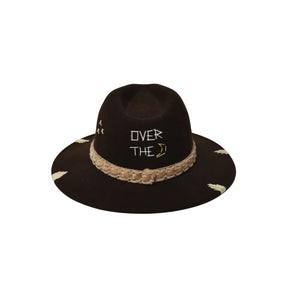 OVER THE MOON - Marrone