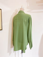 Load image into Gallery viewer, Camicia over seta salvia