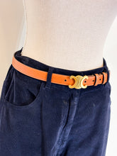 Carica l'immagine nel visualizzatore di Gallery, Jeans in velluto blu - Taglia 42/44