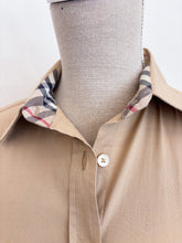 Carica l'immagine nel visualizzatore di Gallery, Camicia Burberry - Taglia XS
