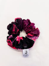 Load image into Gallery viewer, Velvet hair tie