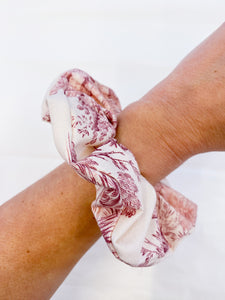 Toile de Jouy hair ties