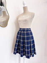 Carica l&#39;immagine nel visualizzatore di Gallery, Minigonna a pieghe tartan - Taglia 42