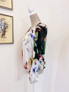 Flower blouse - Size 44