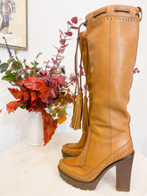 Load image into Gallery viewer, Leather boots - N.37 1/2