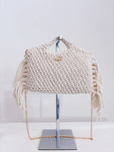 Load image into Gallery viewer, Borsa macramè frange