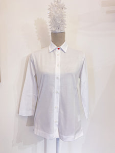 Giulia white - Knitted shirt - Heart button