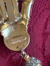 Load image into Gallery viewer, Orecchini Vintage Valentino
