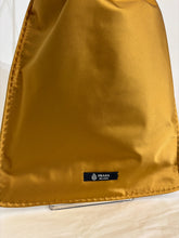 Load image into Gallery viewer, Pouch Prada seta
