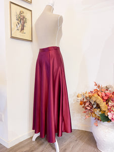 Tailored satin skirt - Size 42