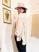 Load image into Gallery viewer, Camicia over seta ghiaccio