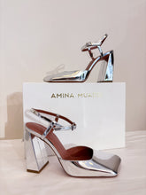 Carica l'immagine nel visualizzatore di Gallery, Scarpe pump Amina Muaddi - N39