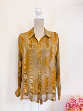 Load image into Gallery viewer, Vintage animalier shirt - Size L