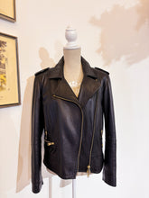 Carica l&#39;immagine nel visualizzatore di Gallery, Chiodo in pelle imbottito - Taglia 46