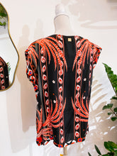 Carica l&#39;immagine nel visualizzatore di Gallery, Blusa raso - Taglia M