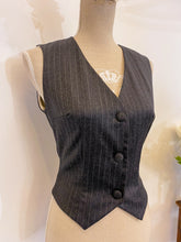 Load image into Gallery viewer, Tailored vest - Size 40-42