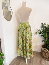 Carica l&#39;immagine nel visualizzatore di Gallery, Gonna chiffon fiori