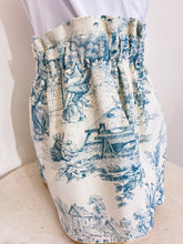 Load image into Gallery viewer, Shorts Toile de Jouy azzurro