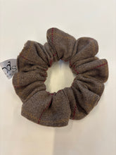 Load image into Gallery viewer, Elastico per capelli scozzese bordeaux