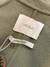 Load image into Gallery viewer, Cappotto verde salvia - Taglia S