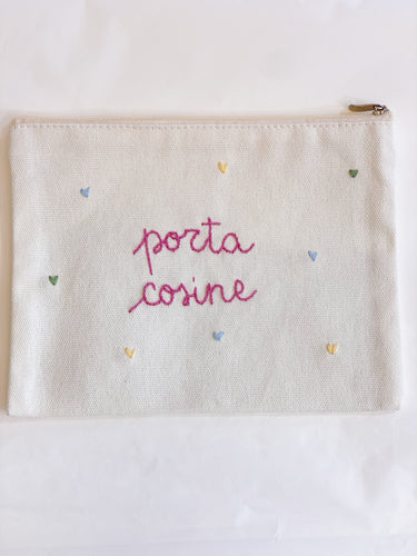 Pochette ricamata a mano