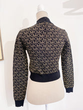 Load image into Gallery viewer, Lamé pullover - Size S