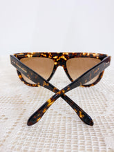 Load image into Gallery viewer, Occhiali da sole Isabel Marant