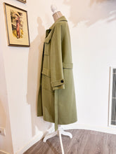 Load image into Gallery viewer, Cappotto verde salvia - Taglia S