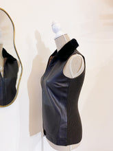 Carica l'immagine nel visualizzatore di Gallery, Gilet Prada vintage - taglia S