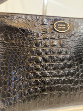 Load image into Gallery viewer, Tracolla coccodrillo vintage