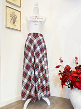 Carica l&#39;immagine nel visualizzatore di Gallery, Gonna tartan Sartoriale- Taglia 44