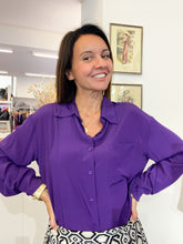 Load image into Gallery viewer, Camicia over seta viola