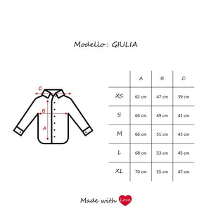 Giulia white - Knitted shirt - Heart button