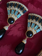 Load image into Gallery viewer, Orecchini Vintage Valentino