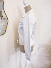 Carica l&#39;immagine nel visualizzatore di Gallery, Giacca denim bianca - Taglia 38/40