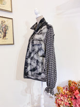 Load image into Gallery viewer, Tweed sleeve jacket - One size