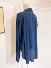 Load image into Gallery viewer, Camicia over seta blu marino