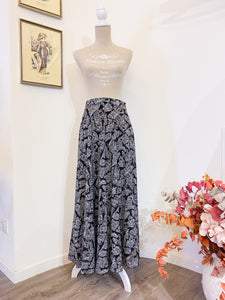 Paris skirt - Size 44