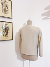 Load image into Gallery viewer, Vintage short jacket - Size 40