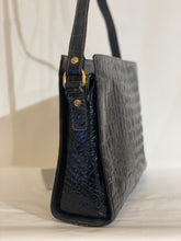 Load image into Gallery viewer, Tracolla coccodrillo vintage