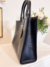 Load image into Gallery viewer, Borsa Prada Symbole