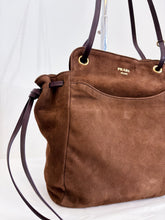 Carica l'immagine nel visualizzatore di Gallery, Borsa Prada Carry medium
