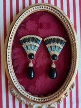 Load image into Gallery viewer, Orecchini Vintage Valentino