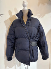 Carica l'immagine nel visualizzatore di Gallery, Piumino ski - Taglia 42 over